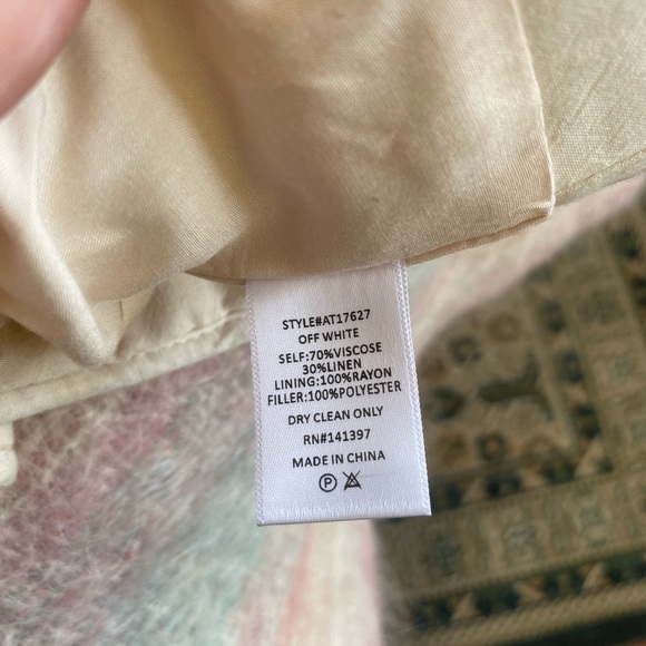 ASTR Ivory Quilted Cropped Blazer Jacket Women's XS - Picture 10 of 11